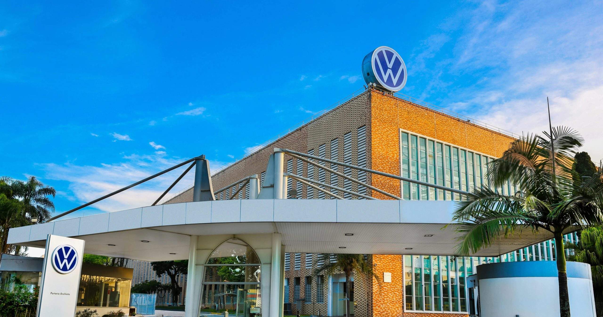 Justiça confirma multa de R$ 165 milhões à Volkswagen por trabalho análogo à escravidão no Pará - Imagem do artigo