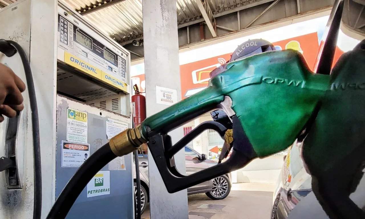Inmetro divulga tabela com consumo de 794 carros zero quilômetro vendidos no Brasil - Imagem do artigo