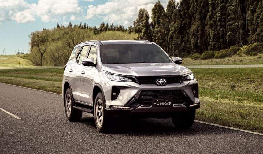 Toyota corta R$54.600 do SW4 para enfrentar Haval H9