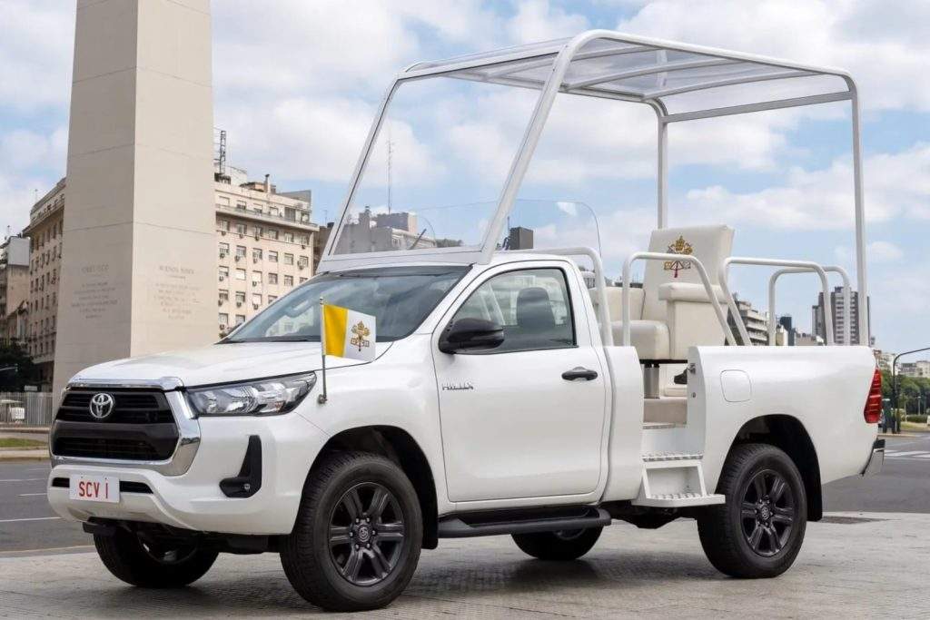 Toyota Hilux será papamóvel na visita do papa Leão XIV à Argentina